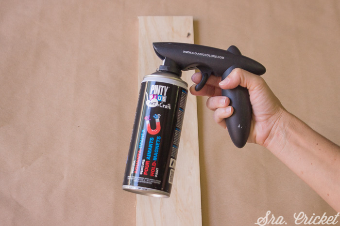spray paint that creates a magnetic surface