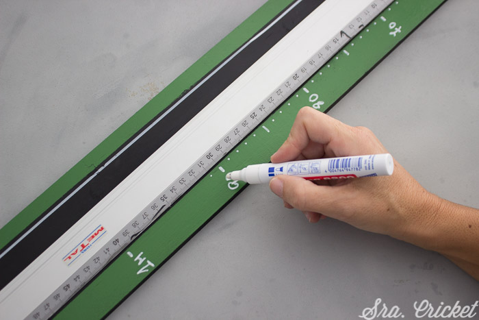 tutorial how to make a magnetic height chart with spray paint