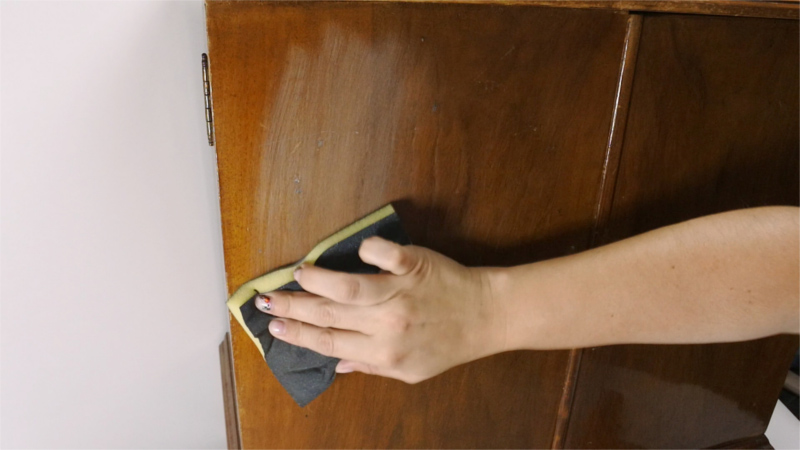 keying the surface of furniture